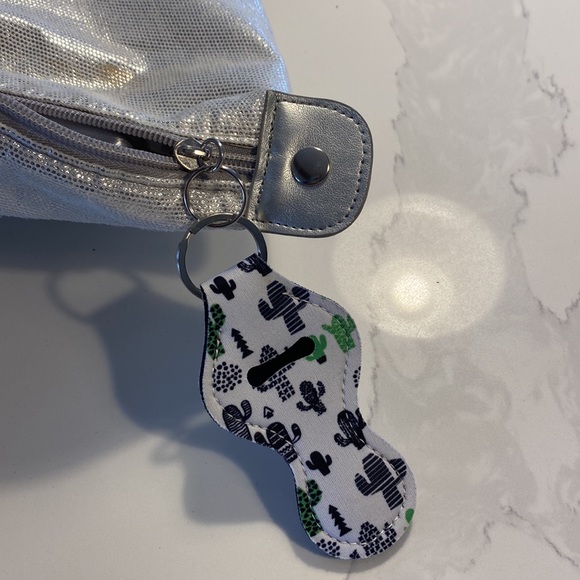 Silver Tote Bag - Picture 5 of 10